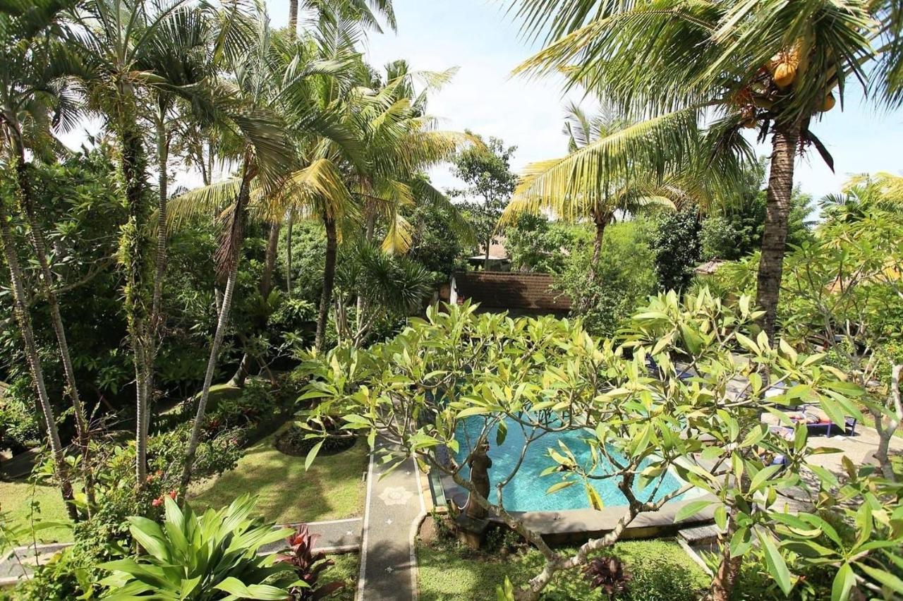 White House Hotel Ubud Eksteriør billede