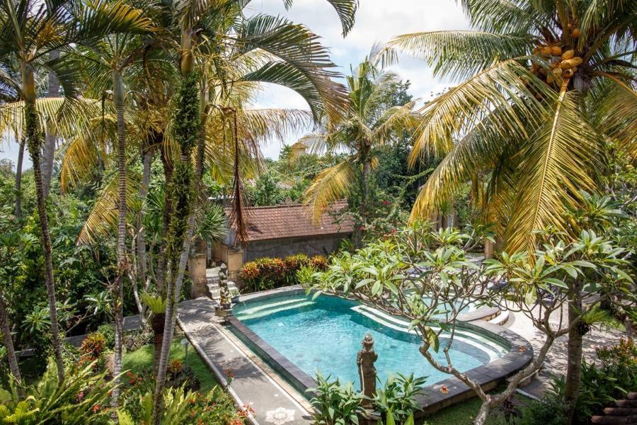 White House Hotel Ubud Eksteriør billede